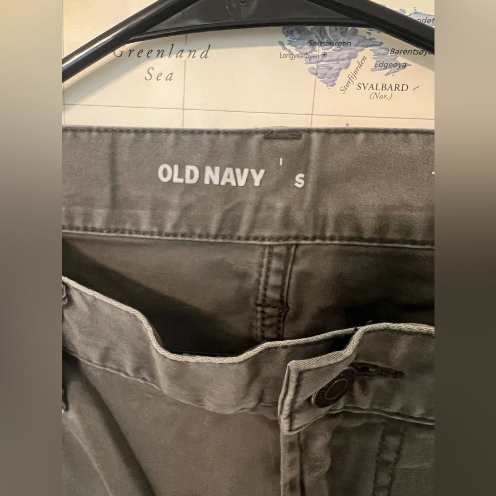 Old Navy grayish pants size 34 by 30 gently used - Picture 2 of 4